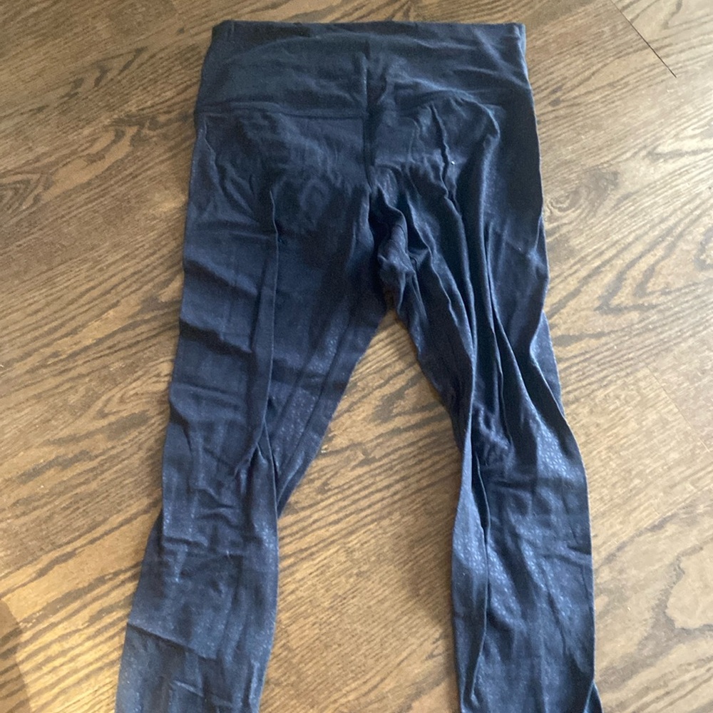 Lululemon black leggings